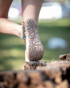 Calzado barefoot: qué es, qué beneficios tiene y cómo adaptarte sin lesionarte